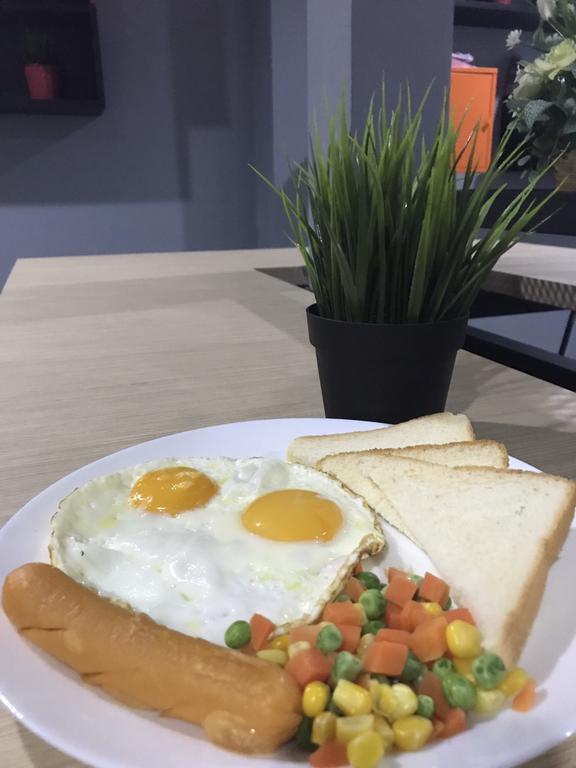 Monkeynap Hostel Банкок Екстериор снимка