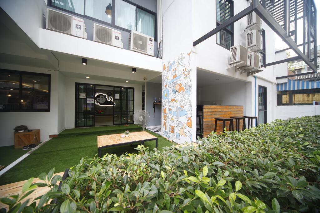 Monkeynap Hostel Банкок Екстериор снимка