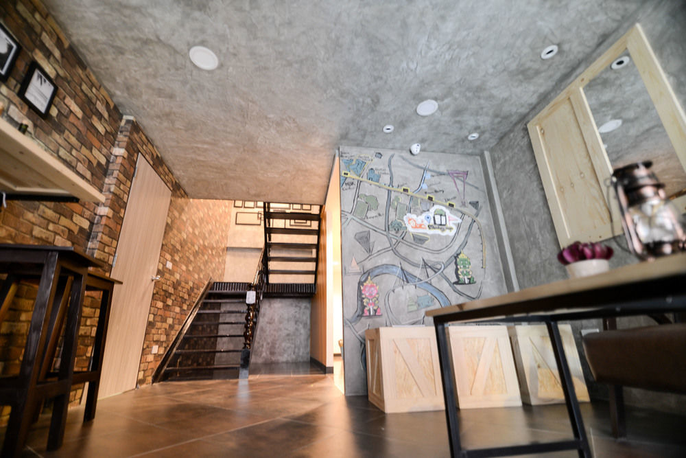 Monkeynap Hostel Банкок Екстериор снимка