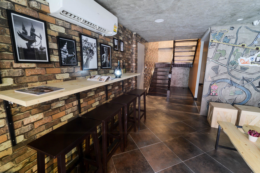 Monkeynap Hostel Банкок Екстериор снимка