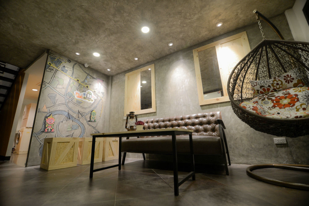 Monkeynap Hostel Банкок Екстериор снимка